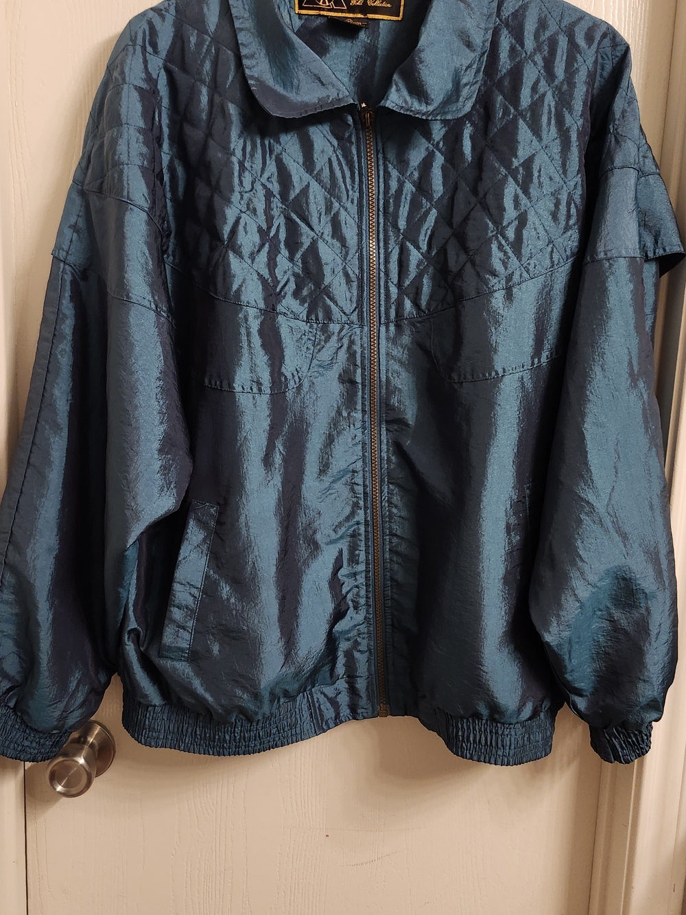 Vintage Casual Isle Gold Collection Windbreaker Jacket